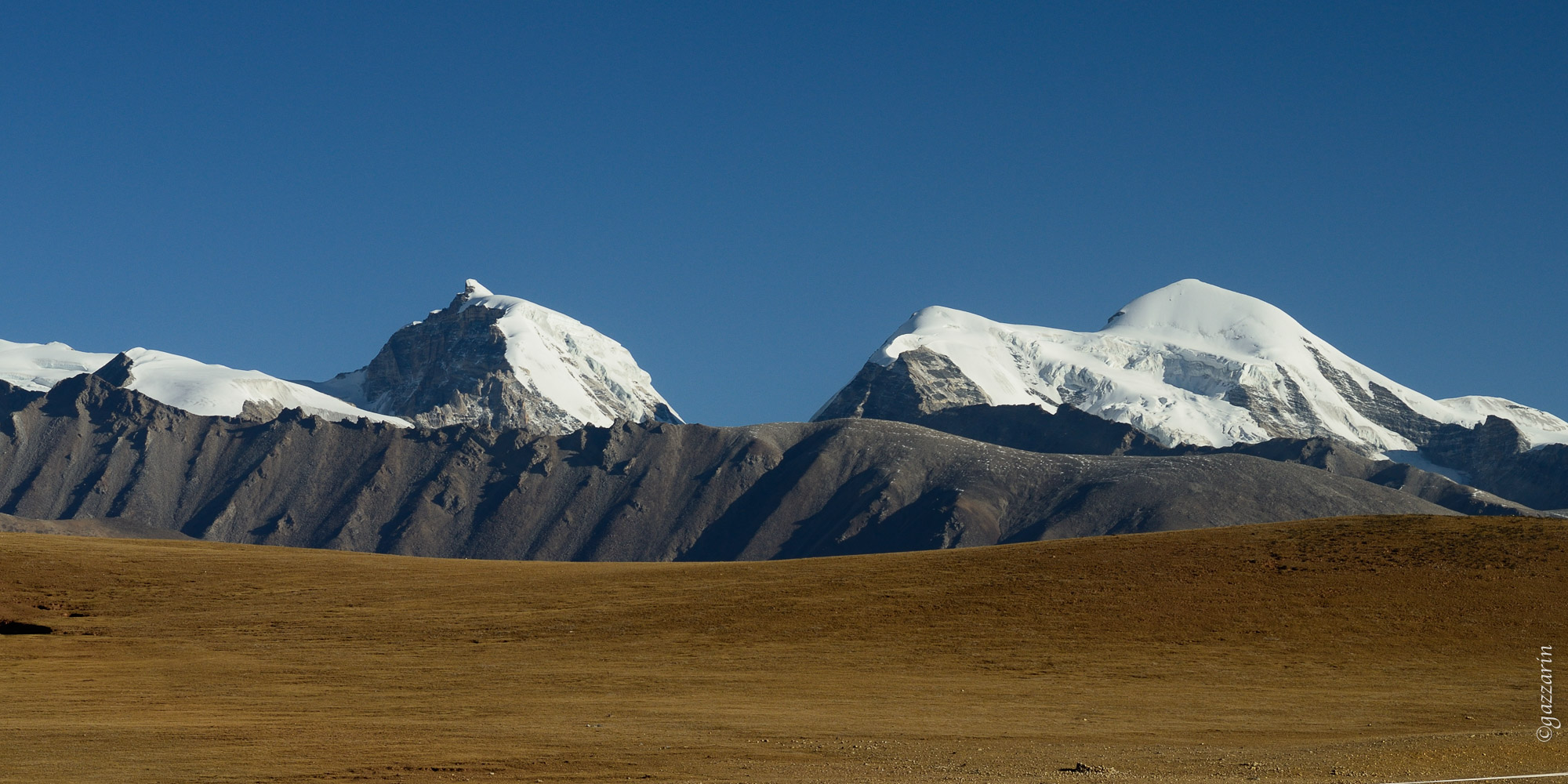 braun, weiss und blau (Tibet)